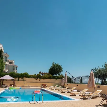 Horizon 19 'a' 公寓 圣弗拉斯